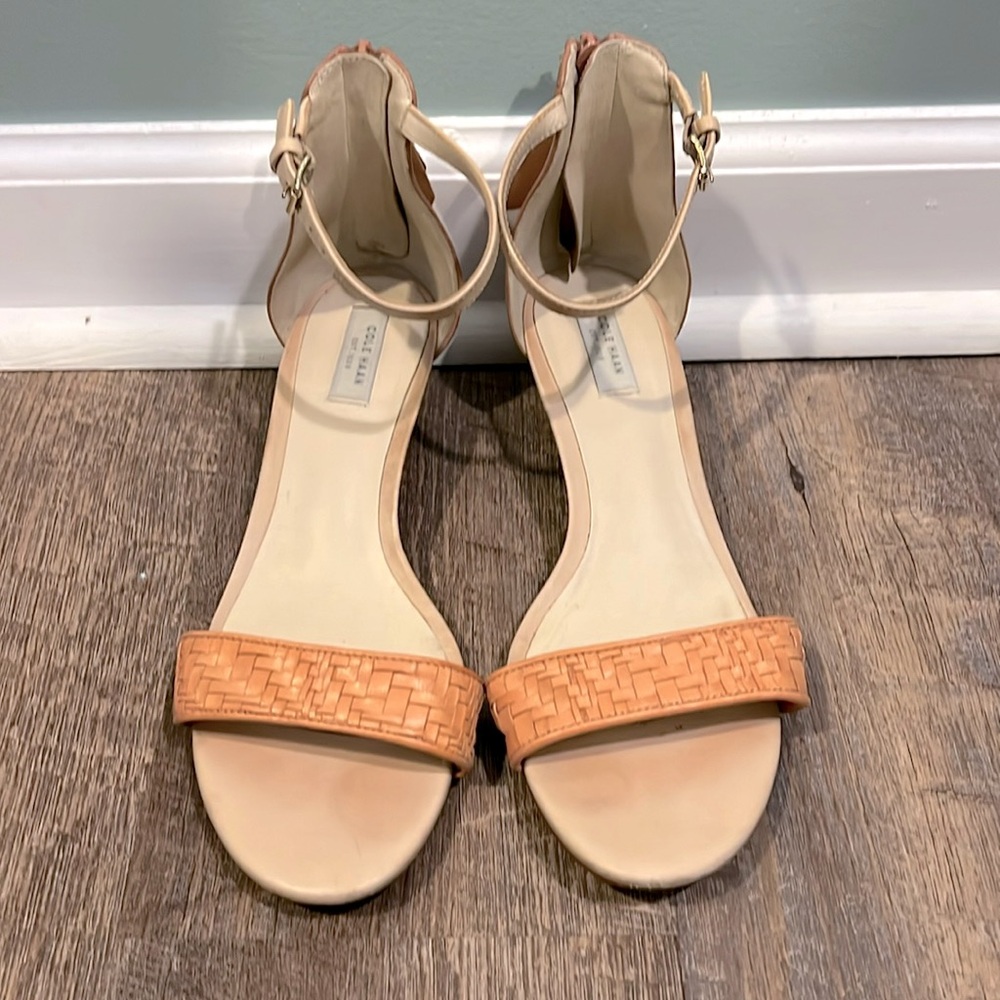 Cole Haan Women’s Sz 6.5 Nude Wedge Sandals - low heel